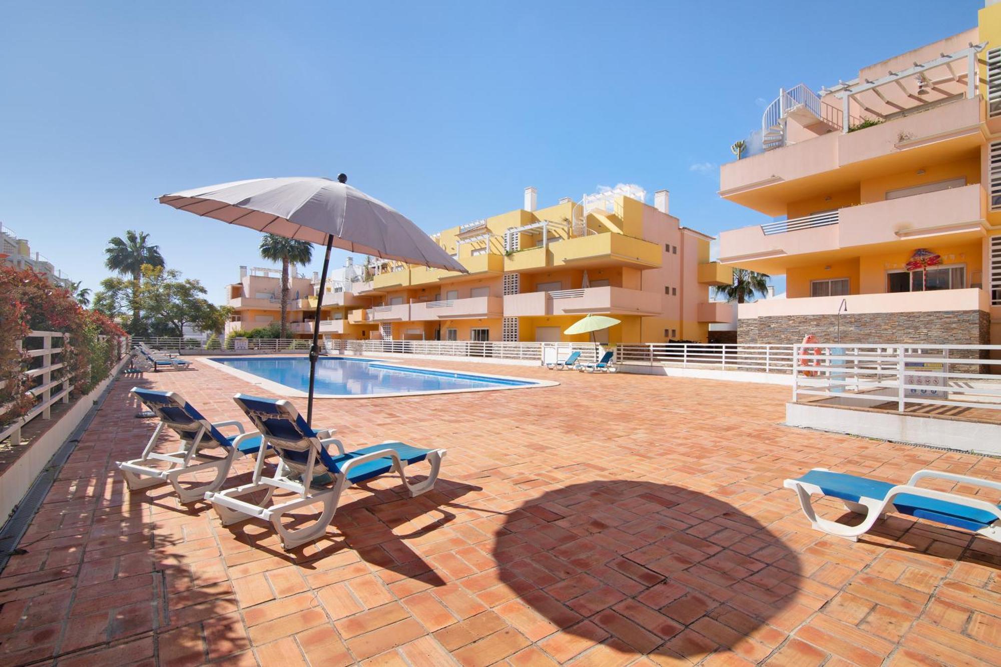 Apartamento Royal Cabanas Golf Conceicao  Ngoại thất bức ảnh